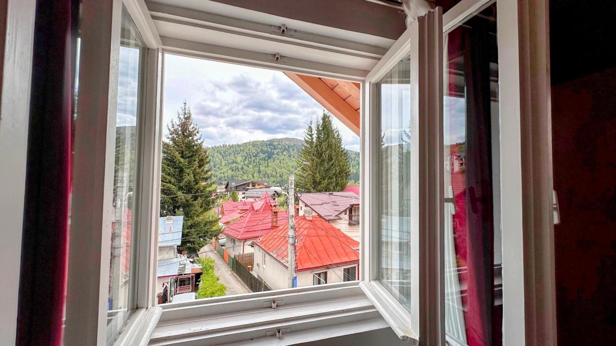 Valea Alba View - Self Check-In Hotel Buşteni Екстериор снимка